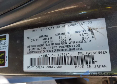 2011 Mazda Mazda3 S Sport z USA, uszkodzony, nr VIN JM1BL1U69B1475745